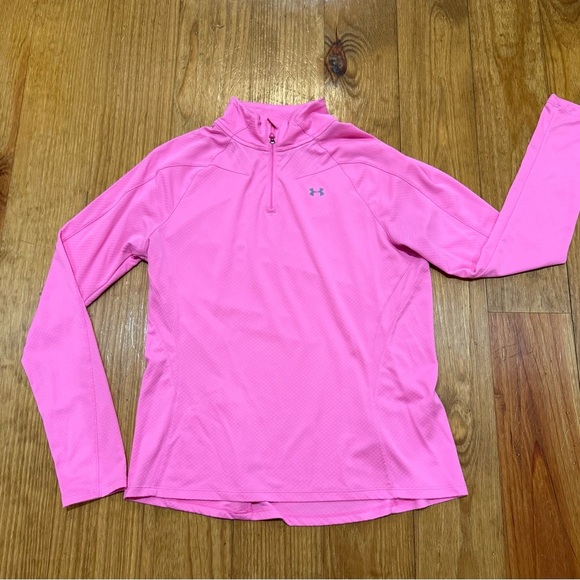 Under Armour Other - Under Armour Women's Pink Swim Top